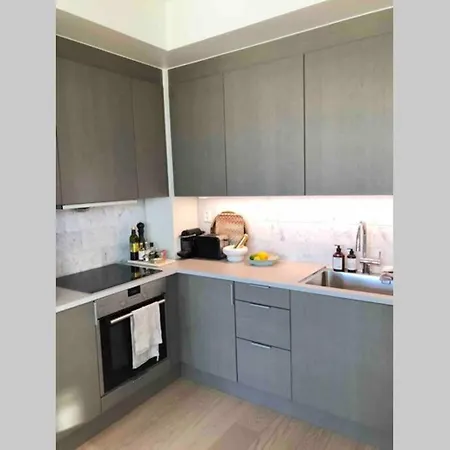 Luxury - Stunning View - City Centre - 2 Private Balcony- Easy 24 7 Check Apartment Oslo