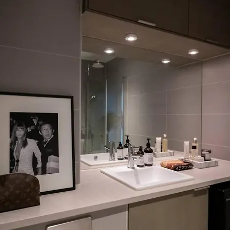 Luxury - Stunning View - City Centre - 2 Private Balcony- Easy 24 7 Check * Oslo