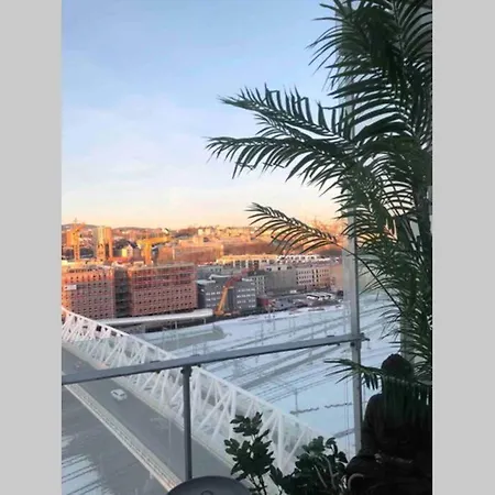 Luxury - Stunning View - City Centre - 2 Private Balcony- Easy 24 7 Check *
