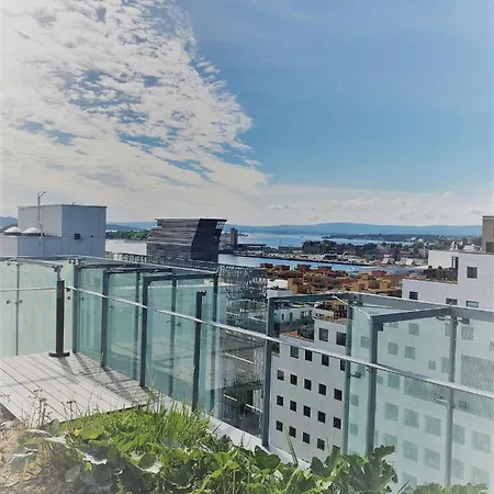 Luxury - Stunning View - City Centre - 2 Private Balcony- Easy 24 7 Check Oslo